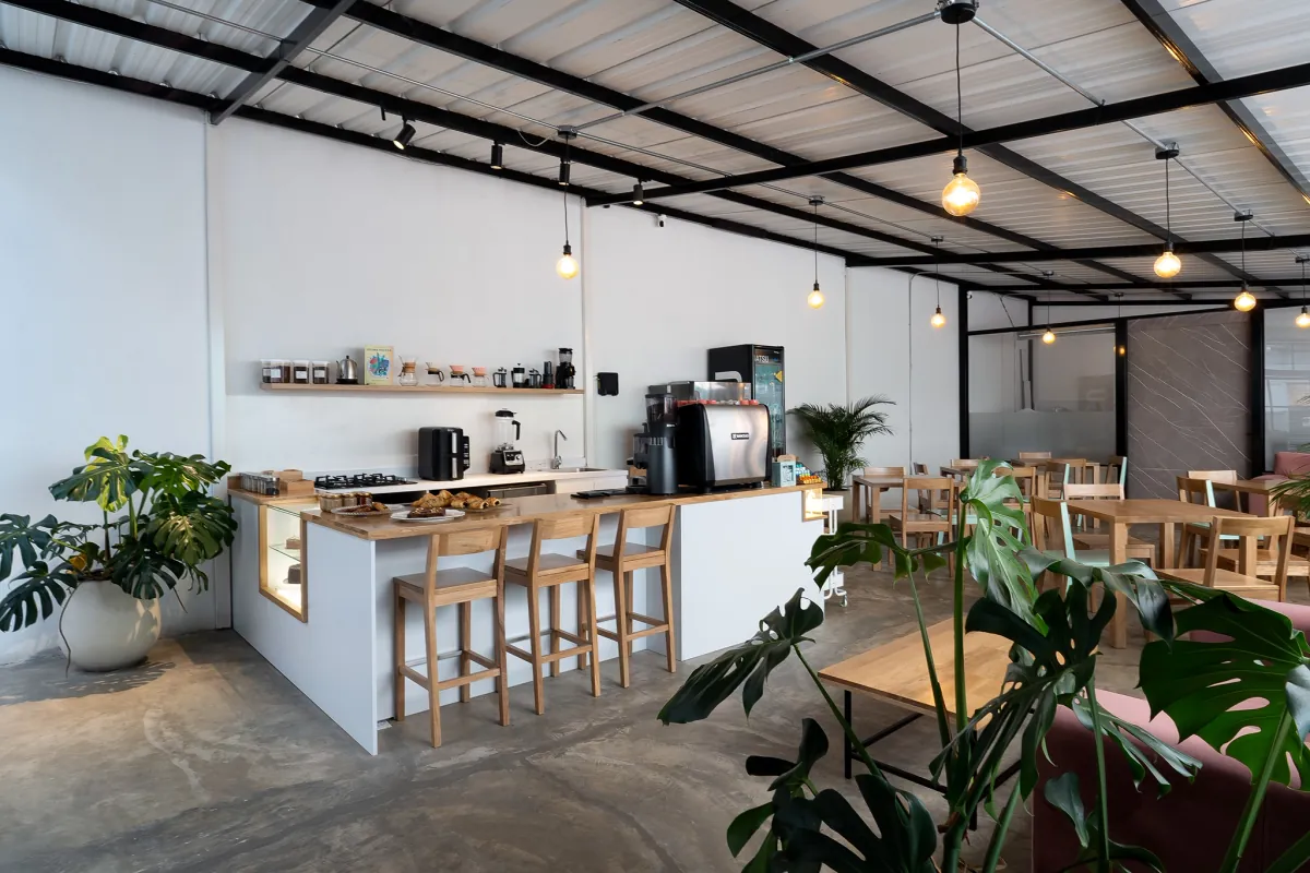 The café space at Valiente Café in La Macarena, Bogotá